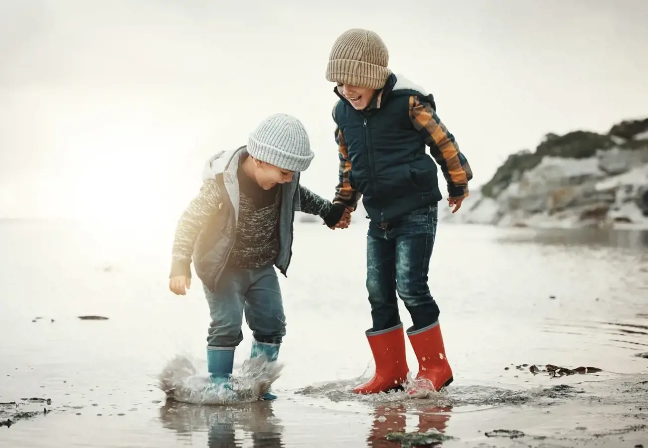 Blog Image for article Discover the Best Winter Activities for Preschool Fun