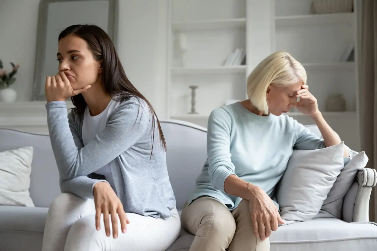 Blog Image for article Mastering Boundaries: How to Handle Well-Meaning Loved Ones with Grace