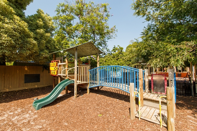centre image